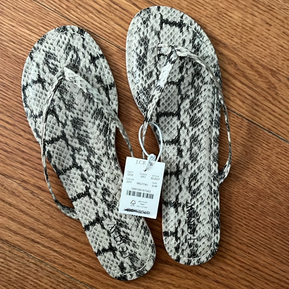 NWT Women’s J.Crew Size 9 Flip Flop Sandals